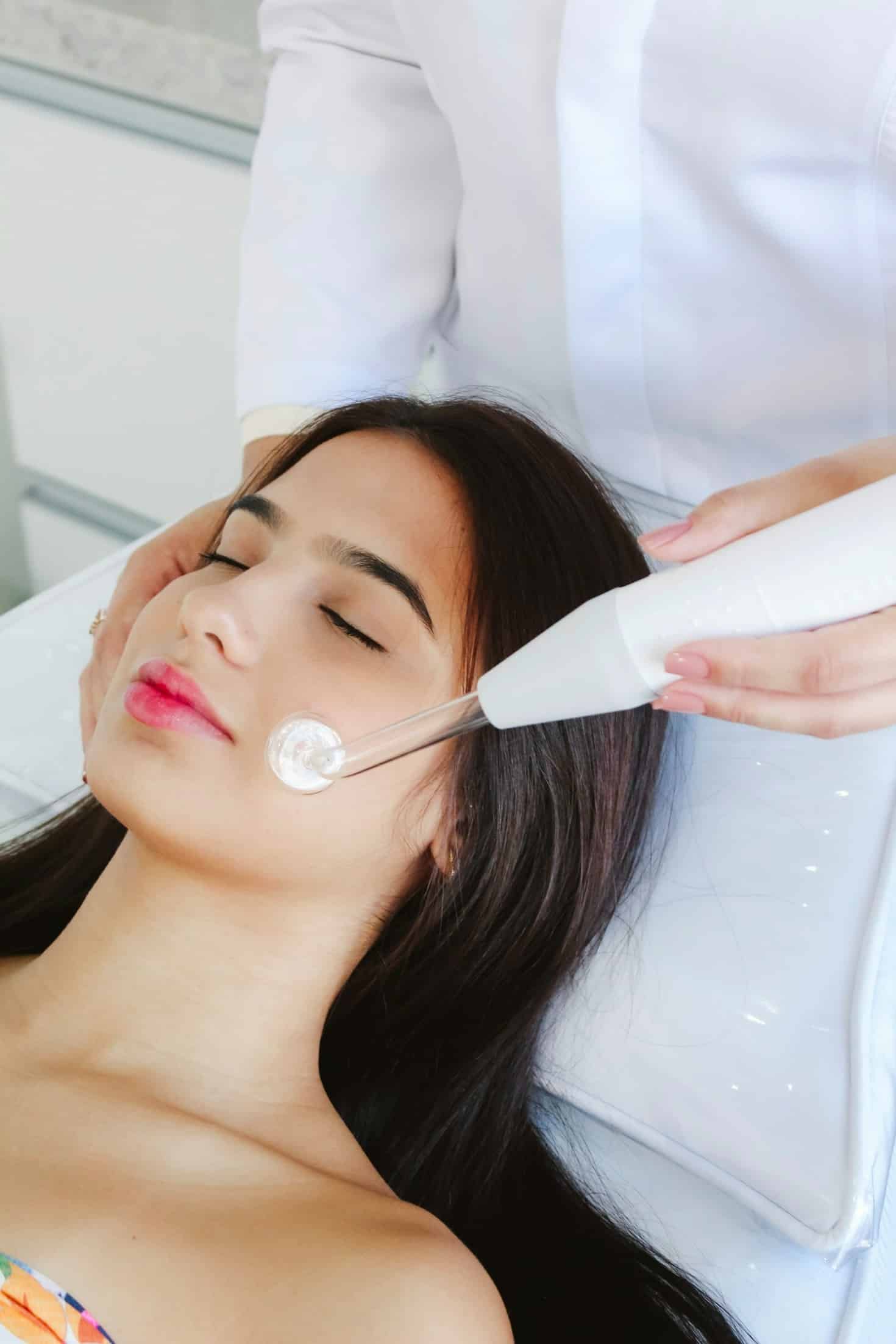 Understanding Dermal Fillers: What to Expect During Treatment